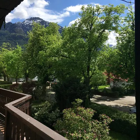 Alpenlandisches Ferienhaus *